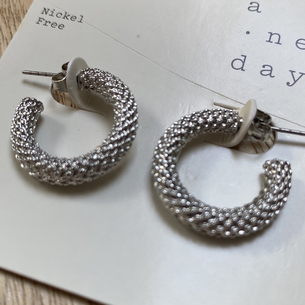 A New Day Open Weave Hoop 💗 Silver - Picture 9 of 11